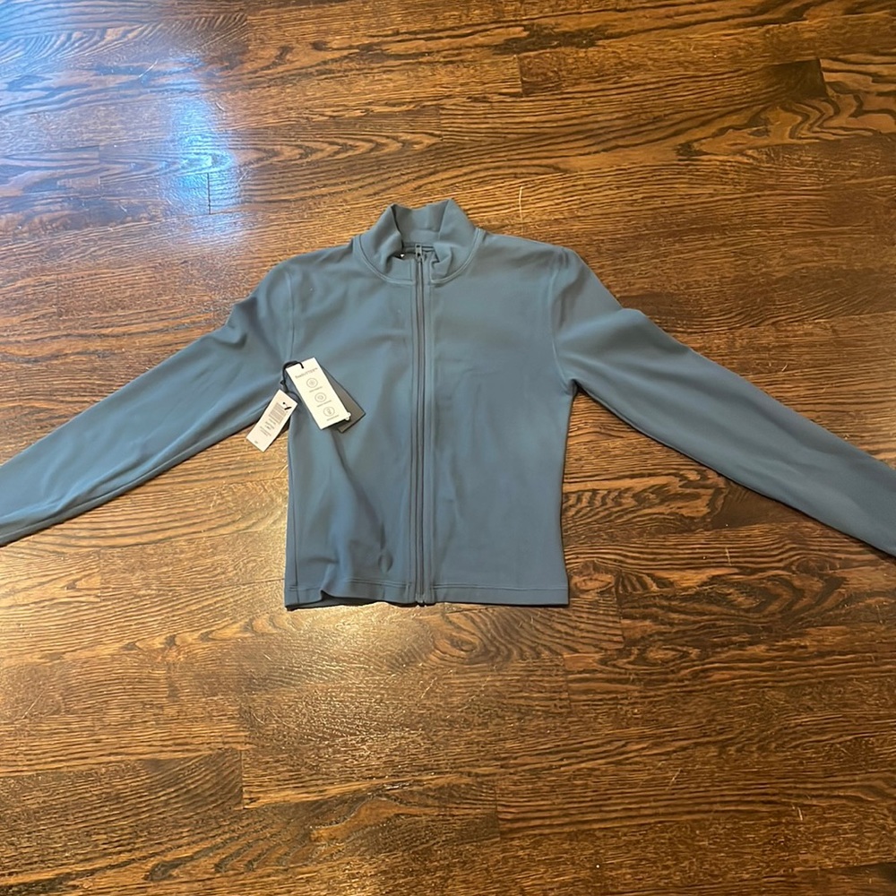Tn action butter limit zip long sleeve